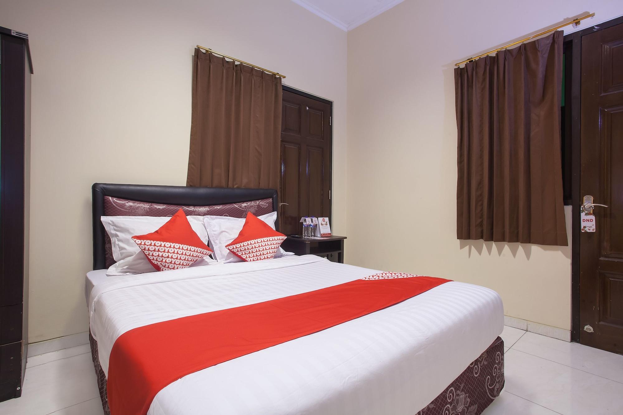 Hotel Reddoorz At Graha 99 Simomulyo Surabaja Zewnętrze zdjęcie